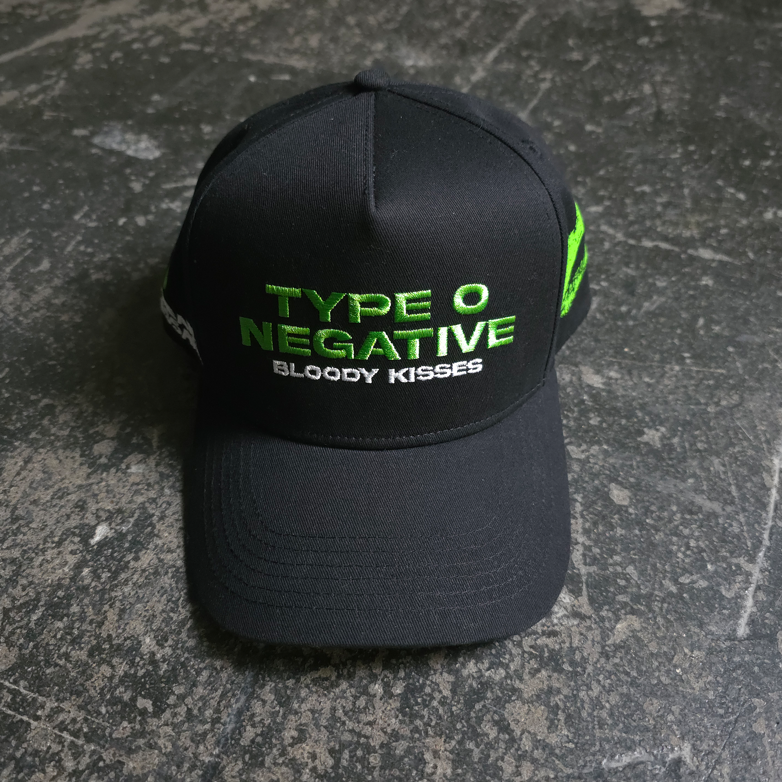Bloody Kisses Hat - P's One-Stop Shop 