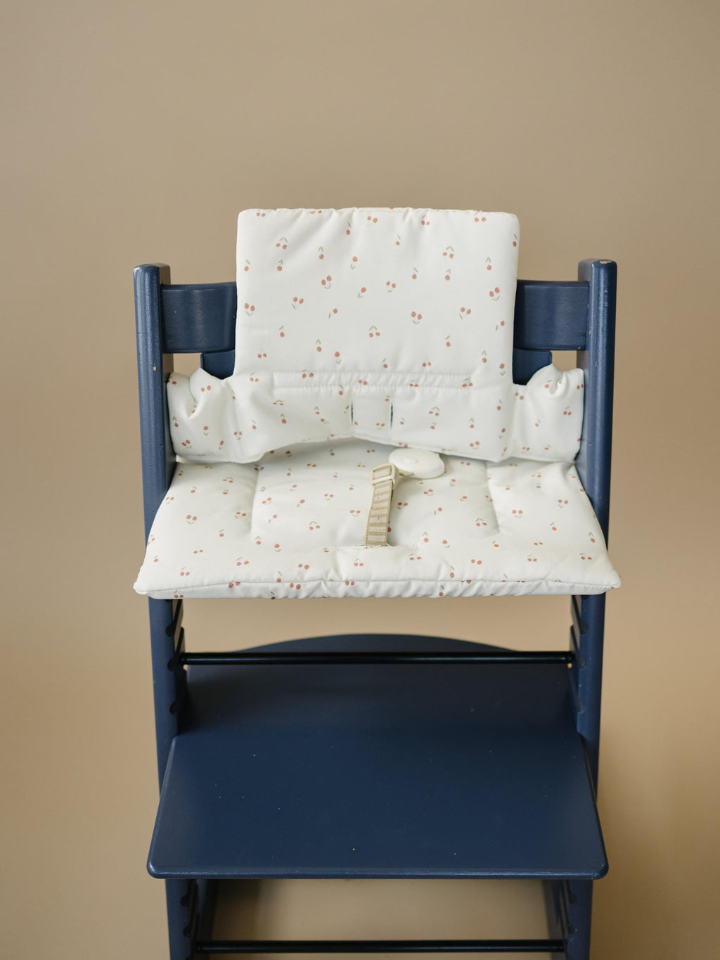 Cherry Cushion for the Stokke Tripp Trapp Highchair - Wipeable Cover - Baby Highchair Accessories - P's One-Stop Shop 