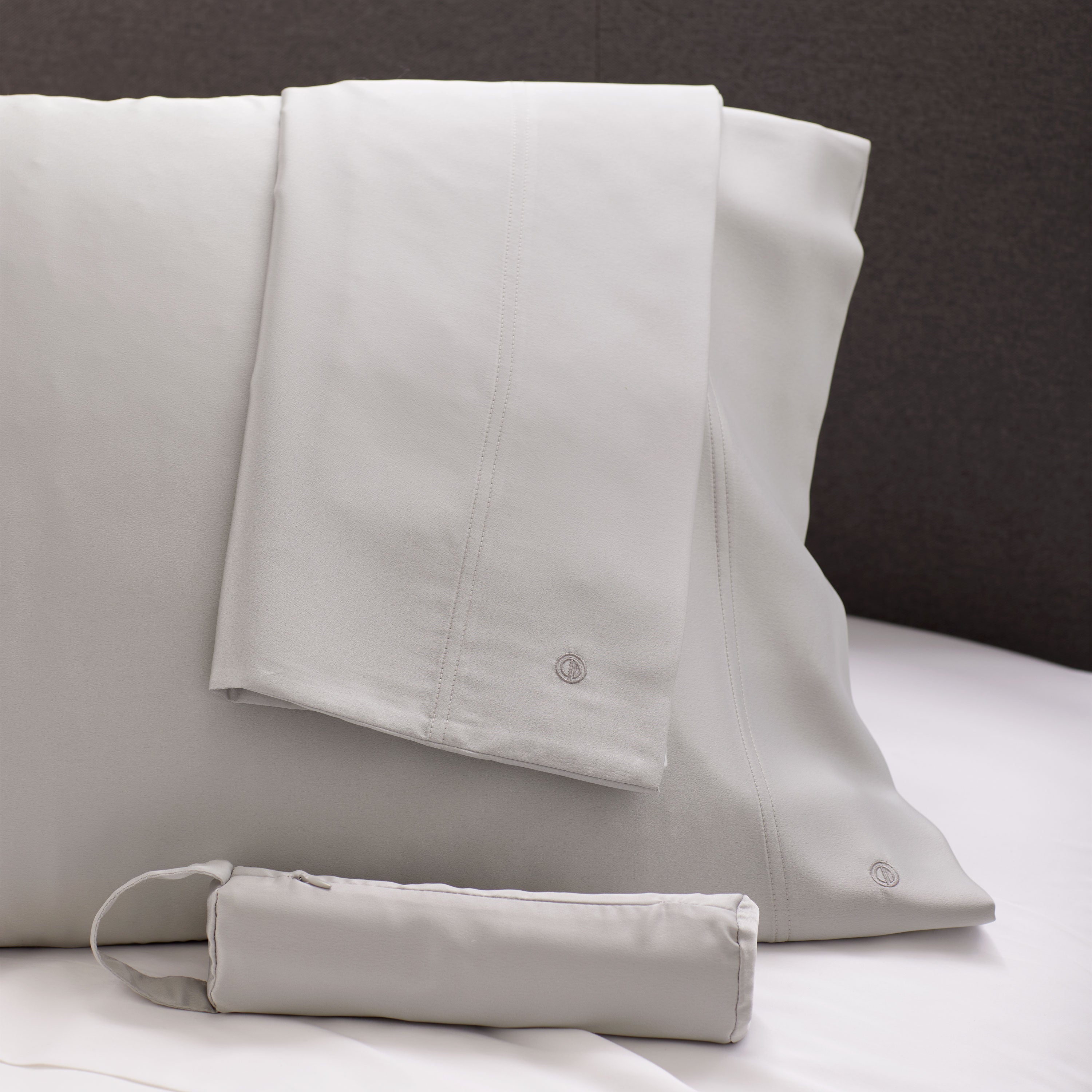 Clean Design Home® Satin Pillowcase, set of 2 + Matching Travel Bag - P's One-Stop Shop 