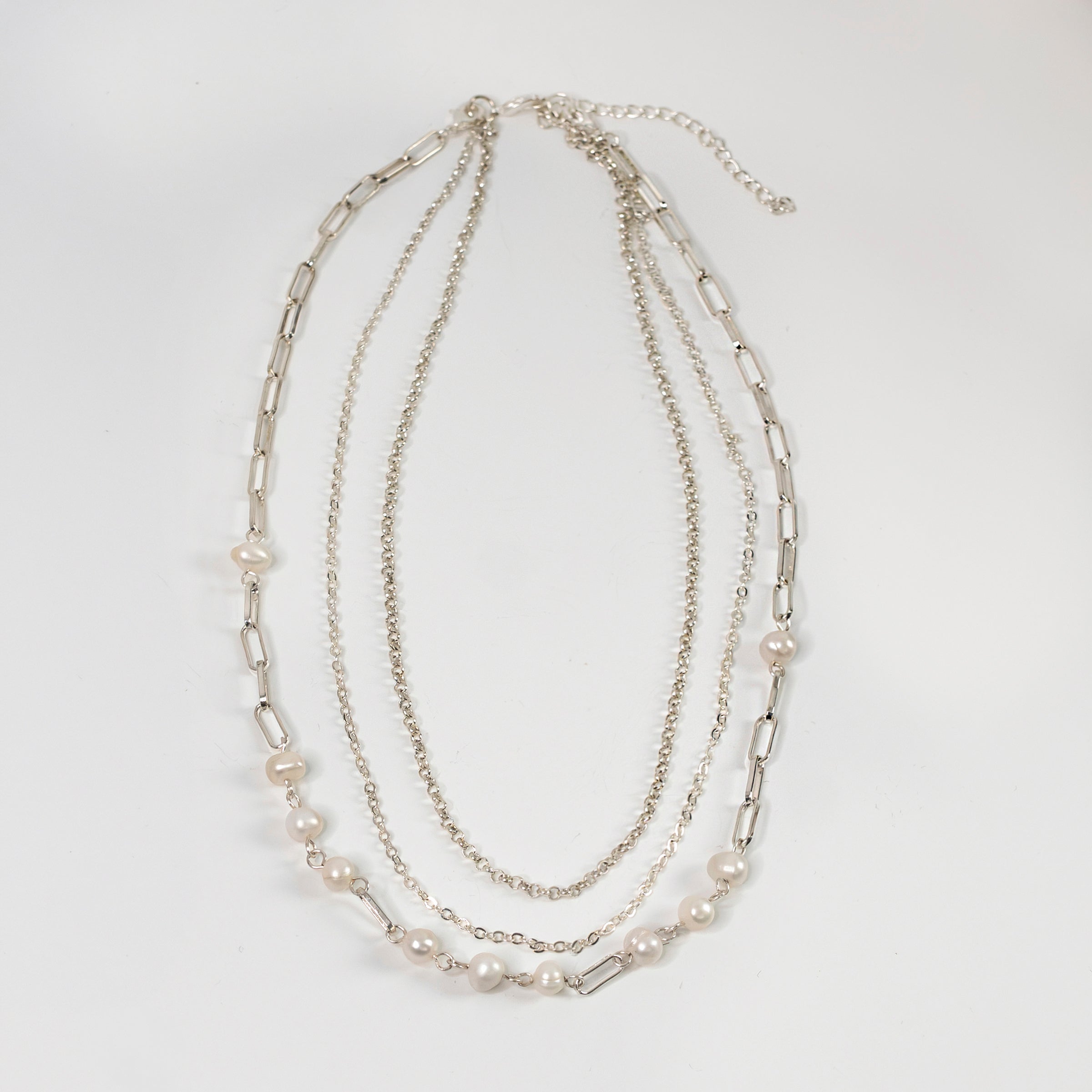 Coquette silver necklace - P's One-Stop Shop 