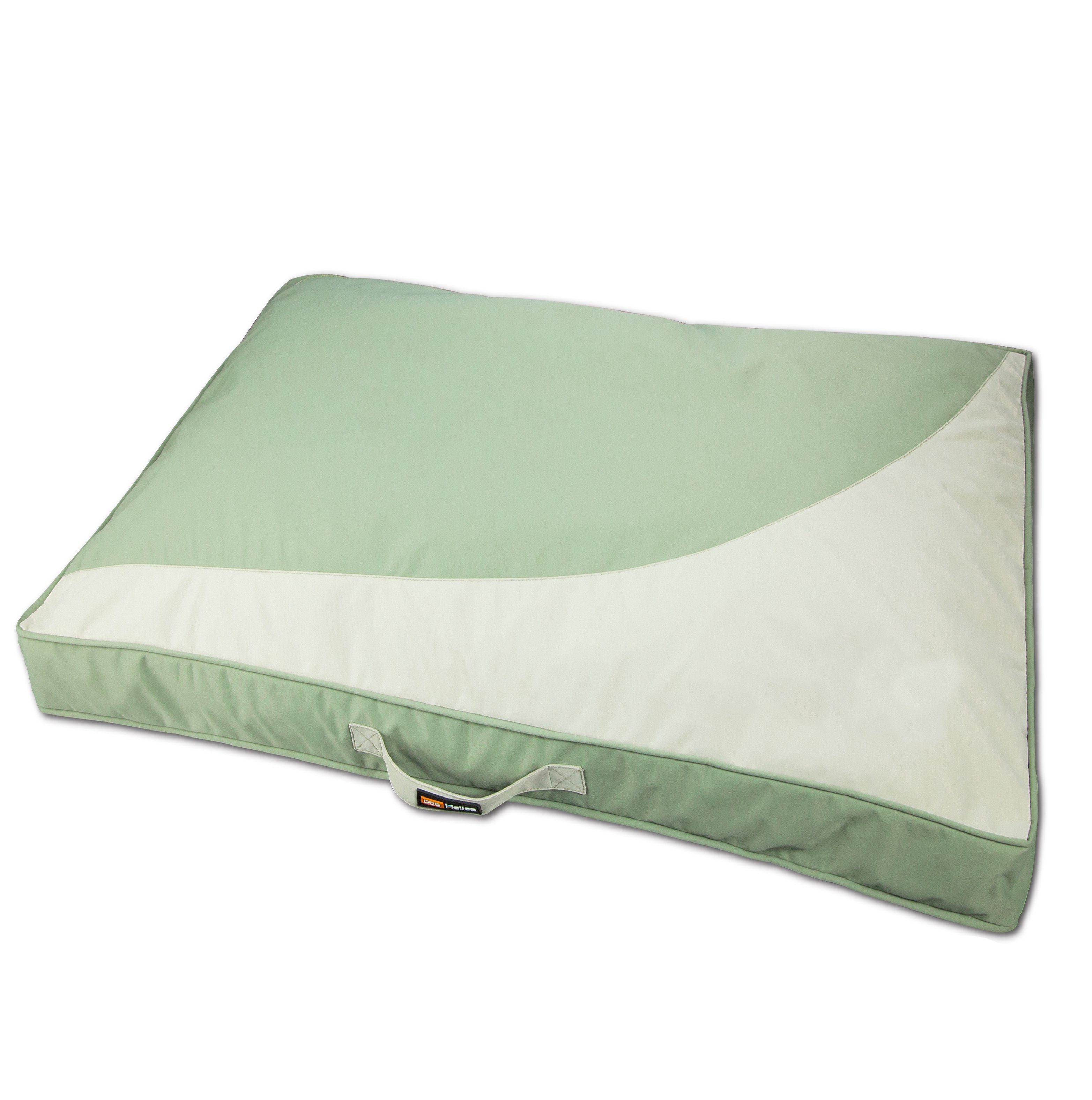 Dog Helios 'Immortal-Trek' Waterproof Rectangular Travel Dog Bed Mat - P's One-Stop Shop 