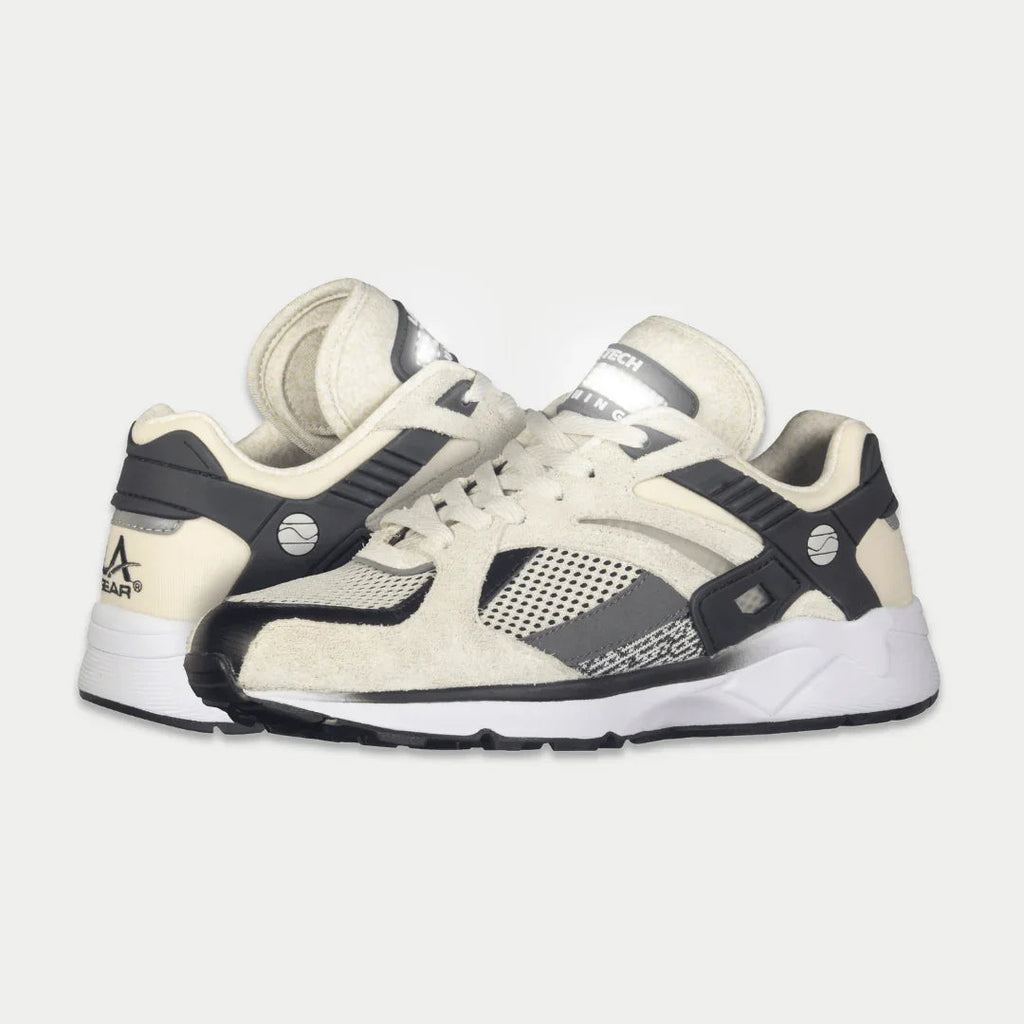 LA Gear Women's Catapult Light-up Lowtop | White x Black - P's One-Stop Shop 