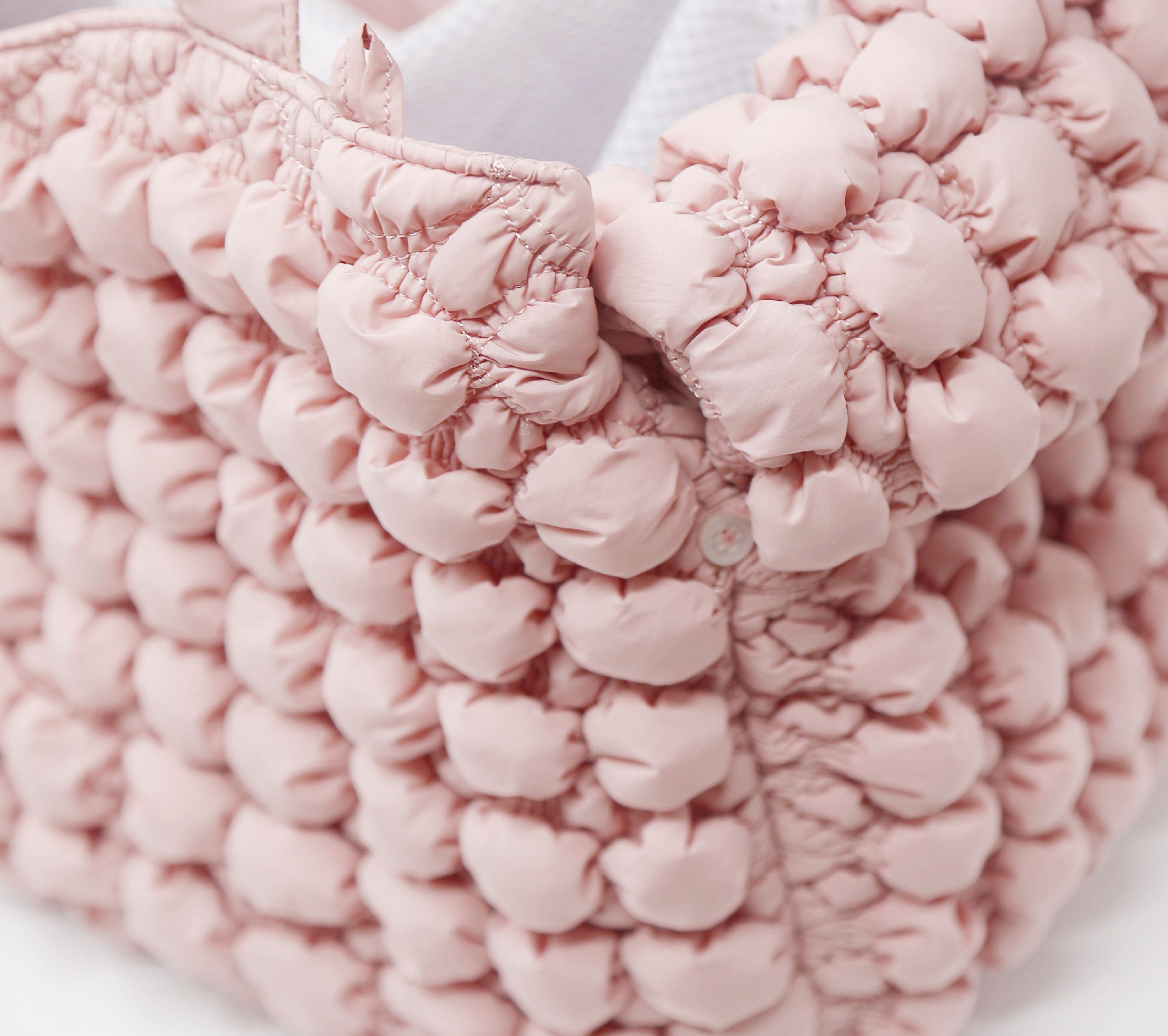 Pet Life ® 'Bubble Vogue' Ultra-Plush Fashion Designer Pet Carrier - P's One-Stop Shop 