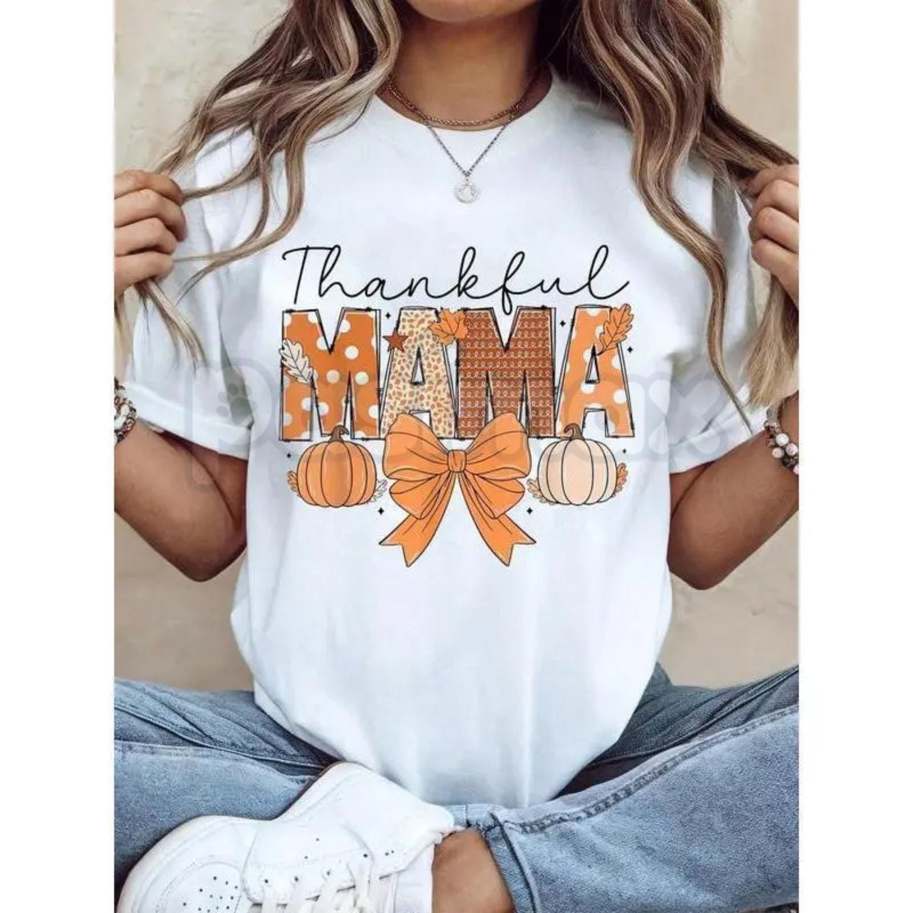 Thankful Mama Coquette Thanksgiving T-Shirt - Pumpkin Spice Fall Graphic Tee, Trendy Women's Holiday Shirt, Coquette Aesthetic Top - P's One-Stop Shop 