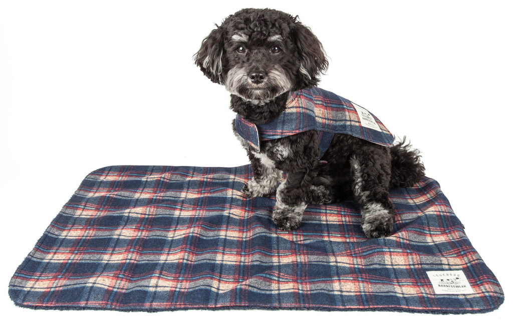 Touchdog ® 2-In-1 Tartan Plaid Dog Jacket and Matching Reversible Dog Mat - P's One-Stop Shop 
