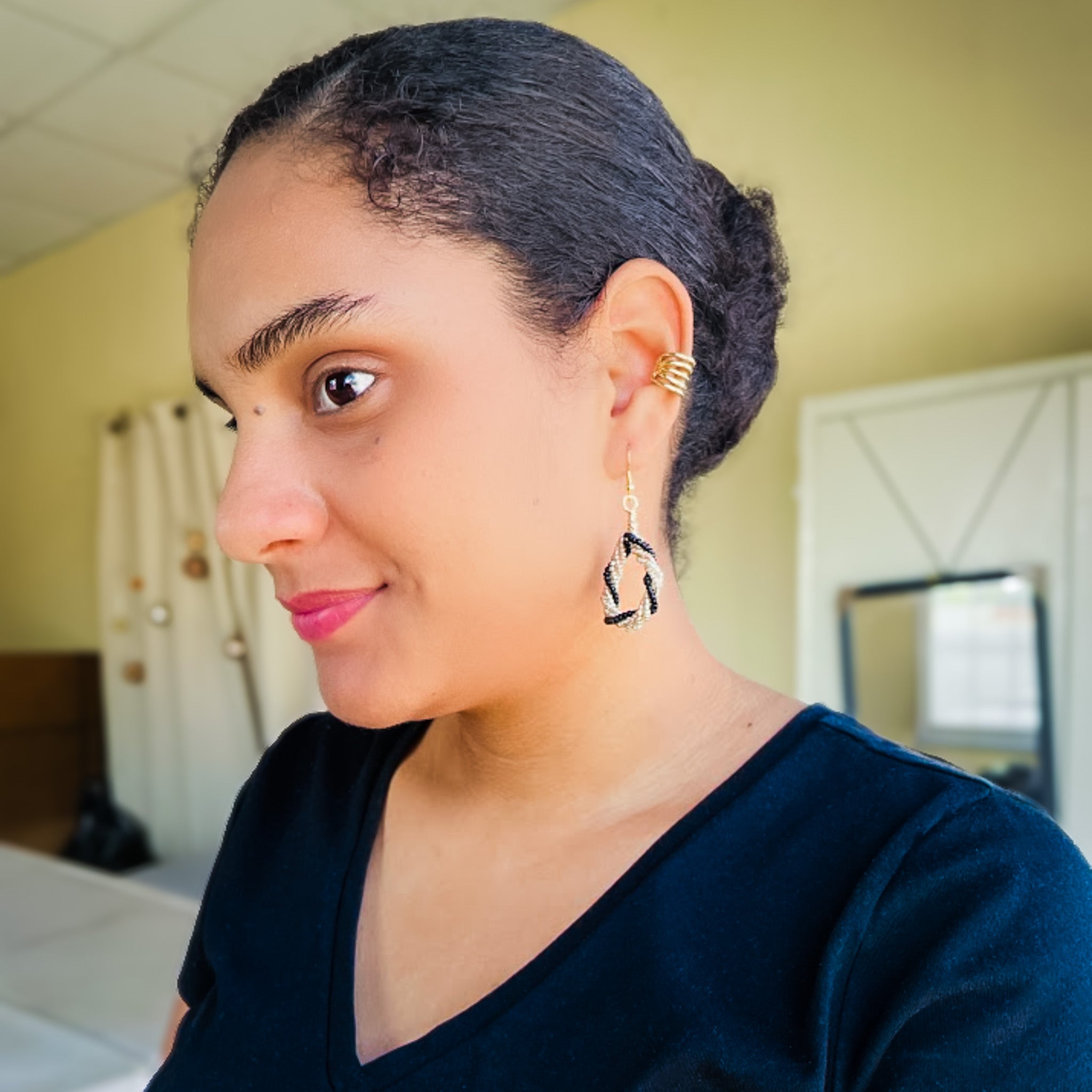 Vintage earrings - P's One-Stop Shop 
